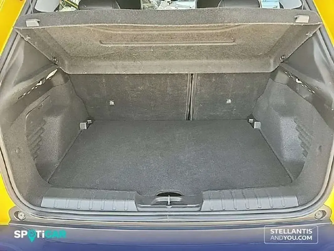 Usado Jeep Avenger Summit 101 CV (74 kW) 2024 Amarillo SUV