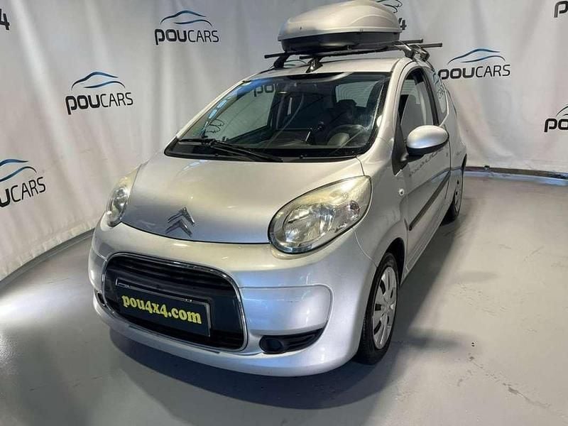 Usado Citroën C1 68 CV (50 kW) 2009 Plateado Utilitario