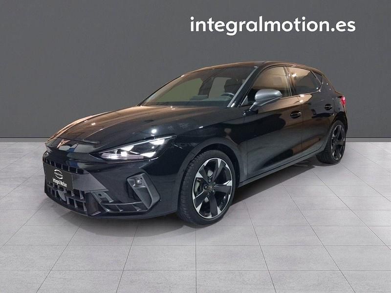 Negro Usado 2025 Cupra Leon Berlina | 29.900 € (Un poco caro) - Imagen 1/4