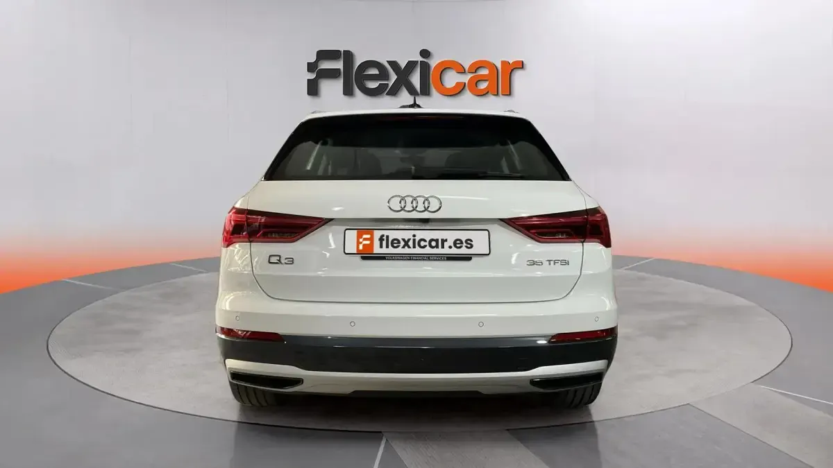 Usado Audi Q3 Premium 150 CV (110 kW) 2021 Blanco SUV