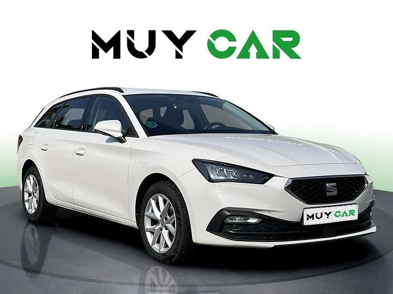 Blanco Usado 2022 Seat Leon ST Style Familiar | 16.490 € (Precio justo) - Imagen 1/4