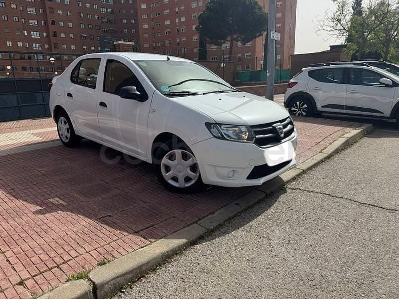 Usado Dacia Logan Ambiance 75 CV (55 kW) 2014 Blanco Berlina