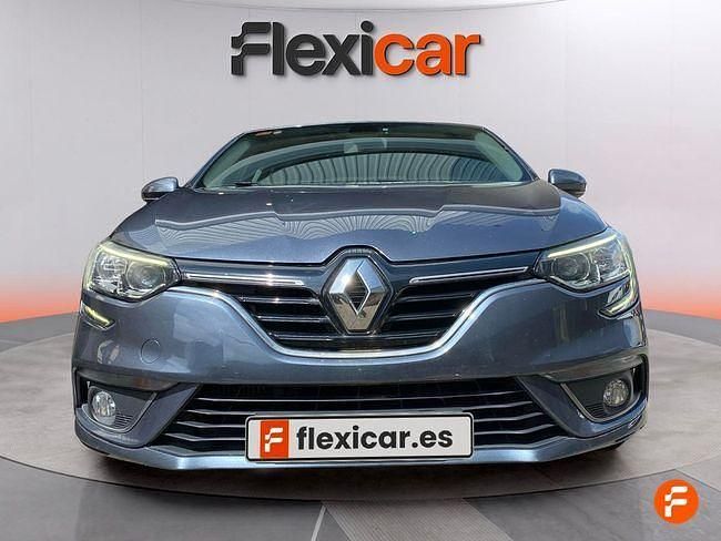 Usado Renault Mégane IV LIMITED 130 CV (95 kW) 2017 Gris / plata Berlina