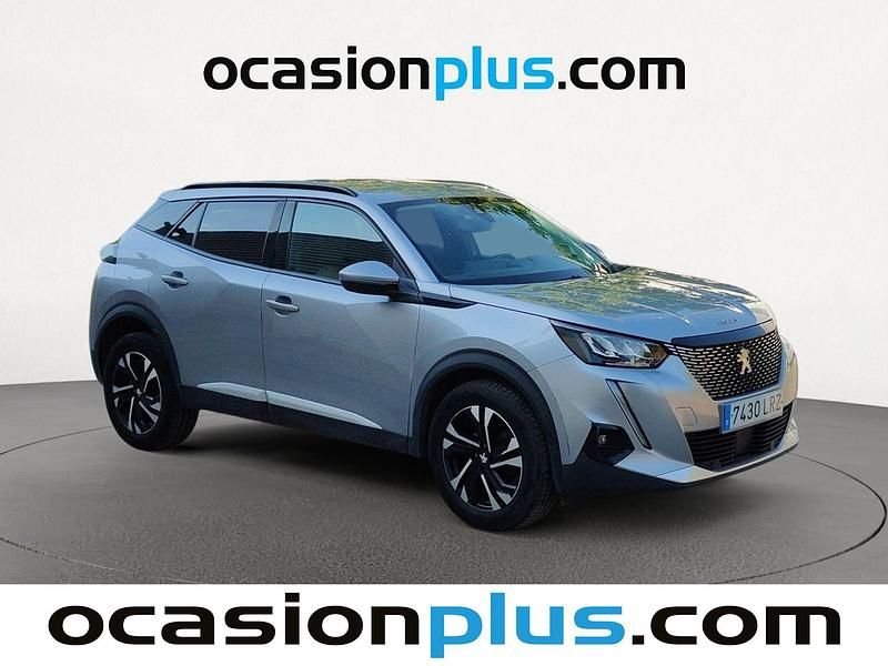 Usado Peugeot 2008 Allure 131 CV (96 kW) 2021 Gris SUV