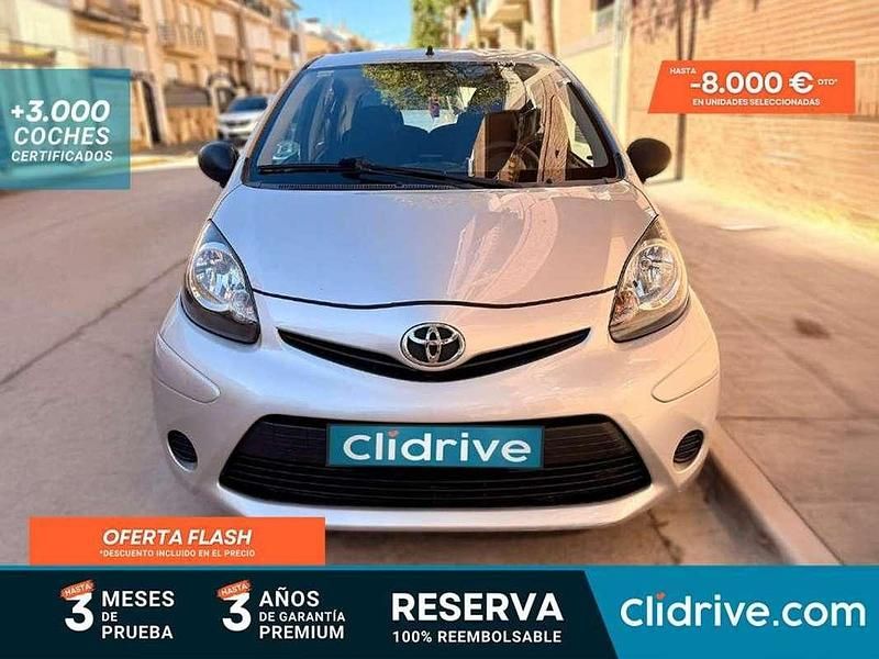 Gris Usado 2013 Toyota Aygo City Utilitario | 5790 € (Precio justo) - Imagen 1/3