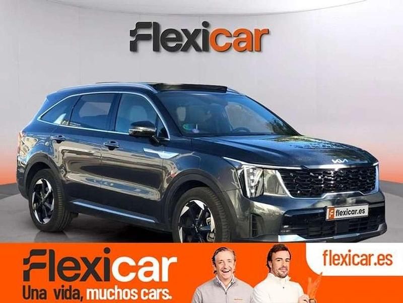 Gris Usado 2024 Kia Sorento SUV | 39.990 € (Buen precio) - Imagen 1/4