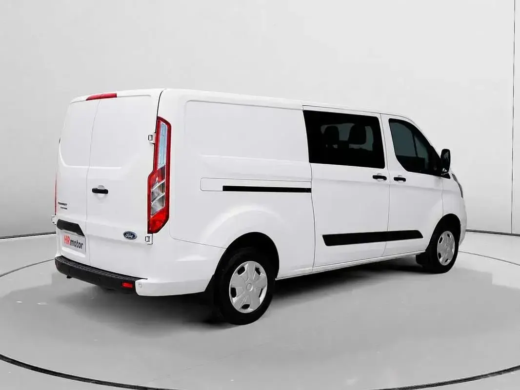Usado Ford Transit Custom Trend 131 CV (96 kW) 2022 Blanco Van