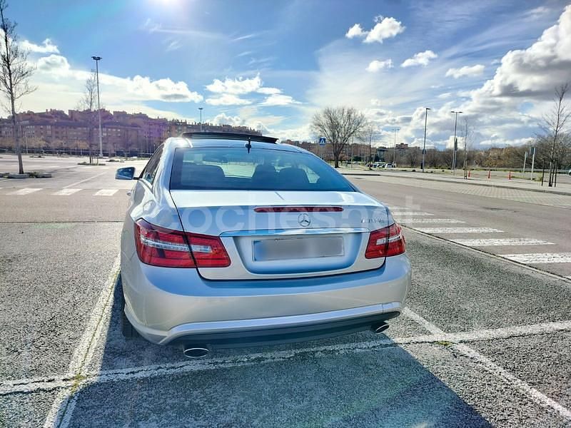 Usado Mercedes E350 231 CV (169 kW) 2011 Gris / plata Coupe