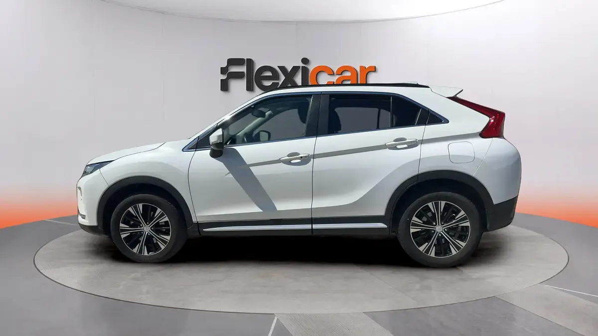 Usado Mitsubishi Eclipse Cross Motion 163 CV (119 kW) 2019 Blanco SUV