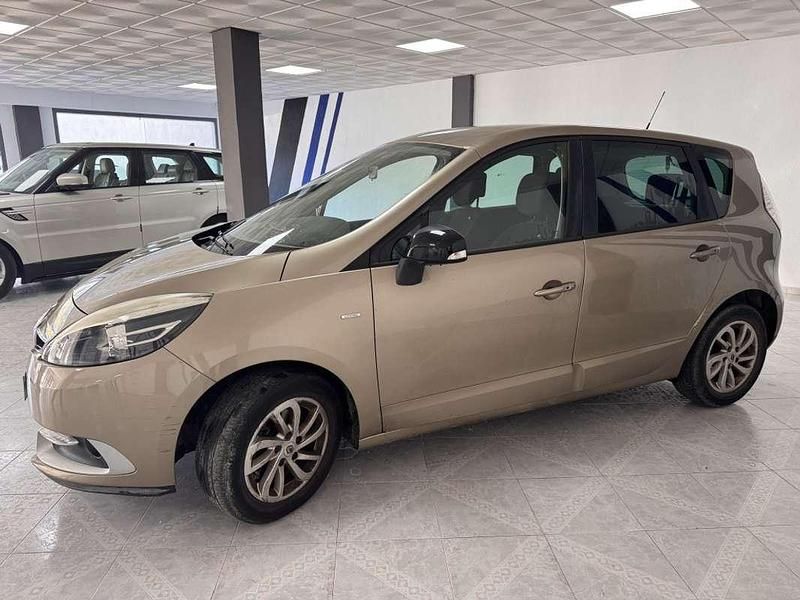 Begagnad Renault Scénic III Bose Edition 110 HK (80 kW) 2015 Beige Minibuss