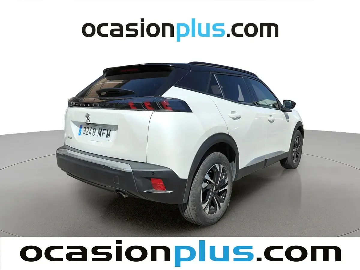 Usado Peugeot 2008 Allure 101 CV (74 kW) 2023 Blanco SUV