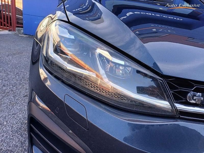 Usado VW Golf VII GTD 184 HP (135 kW) 2018 Cinzento Sedan