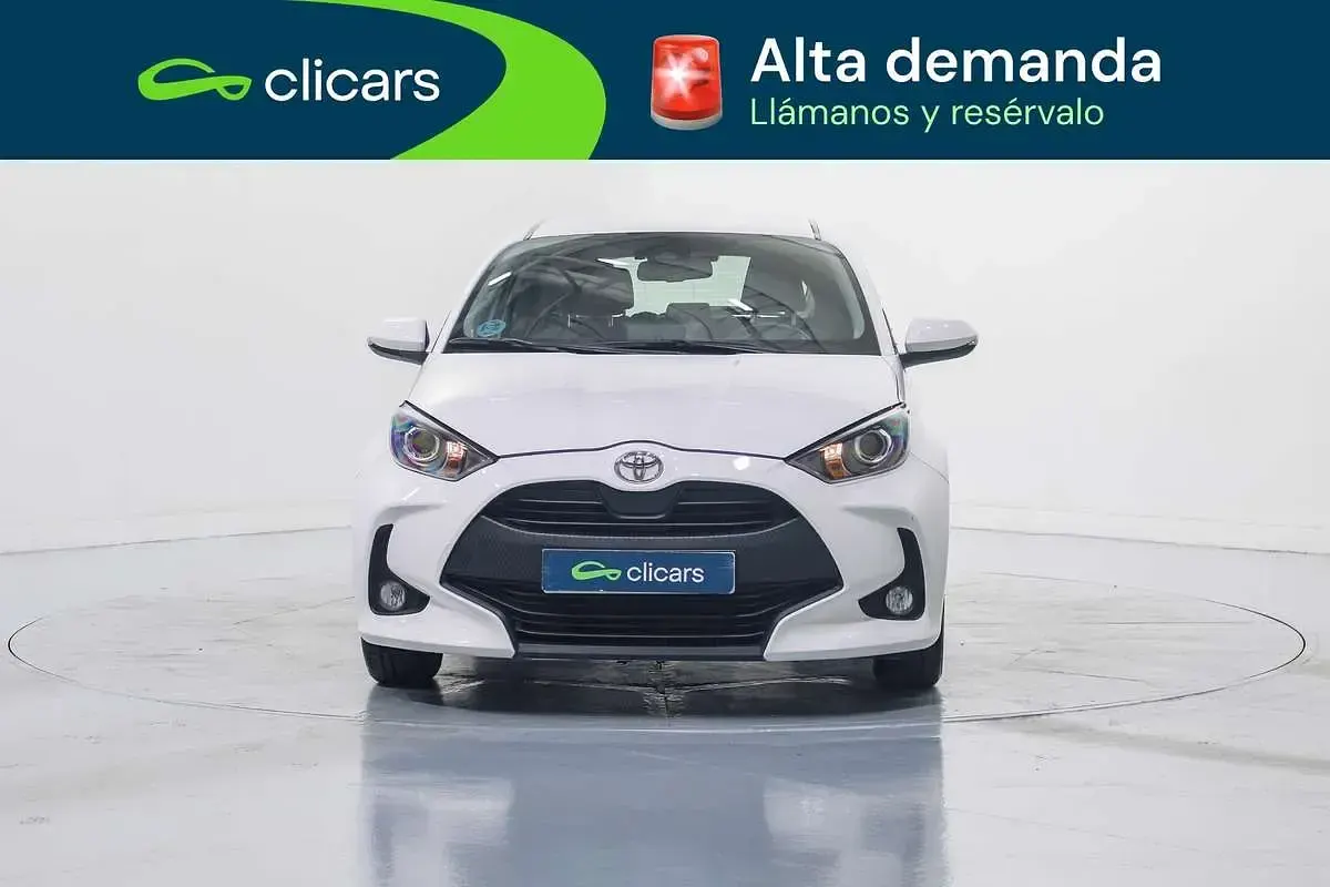 Usado Toyota Yaris Edition 125 CV (91 kW) 2022 Blanco Utilitario