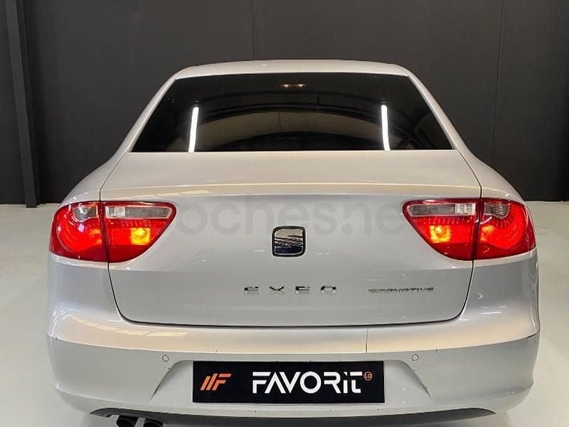 Usado Seat Exeo Reference 143 CV (105 kW) 2012 Beige Berlina