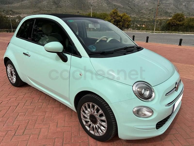 Usado Fiat 500C Lounge 69 CV (50 kW) 2019 Azul Descapotable