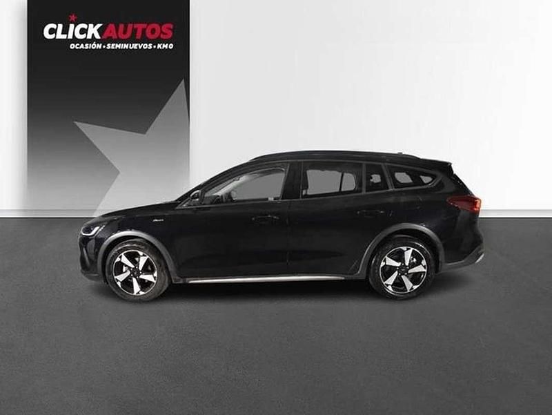 Usado Ford Focus Active 156 CV (114 kW) 2024 Negro Familiar