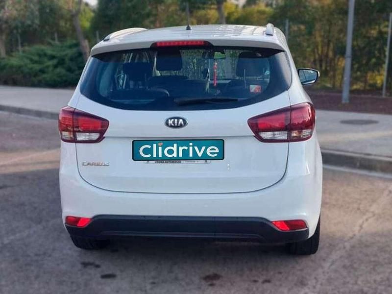 Usado Kia Carens 135 CV (99 kW) 2017 Blanco Monovolumen