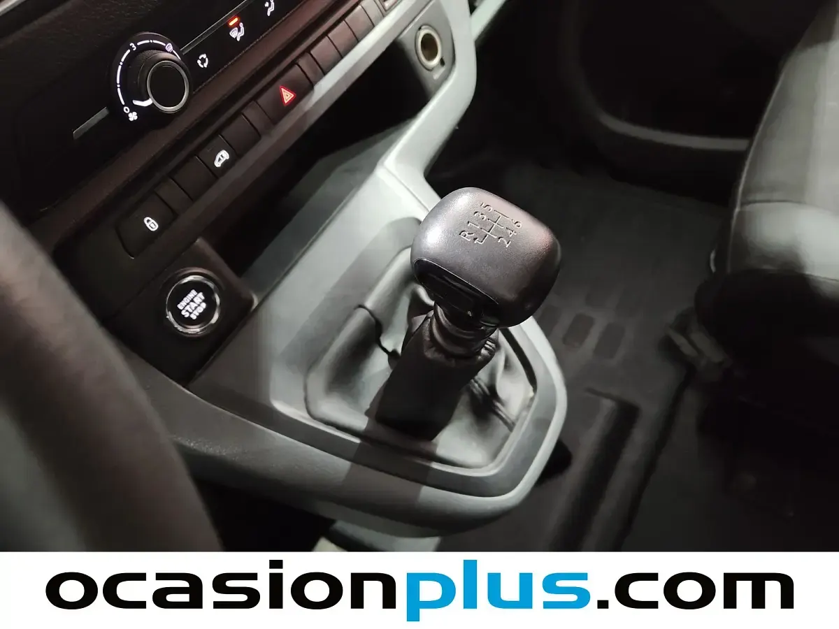 Usado Opel Vivaro-e Combi S 102 CV (75 kW) 2022 Blanco Monovolumen