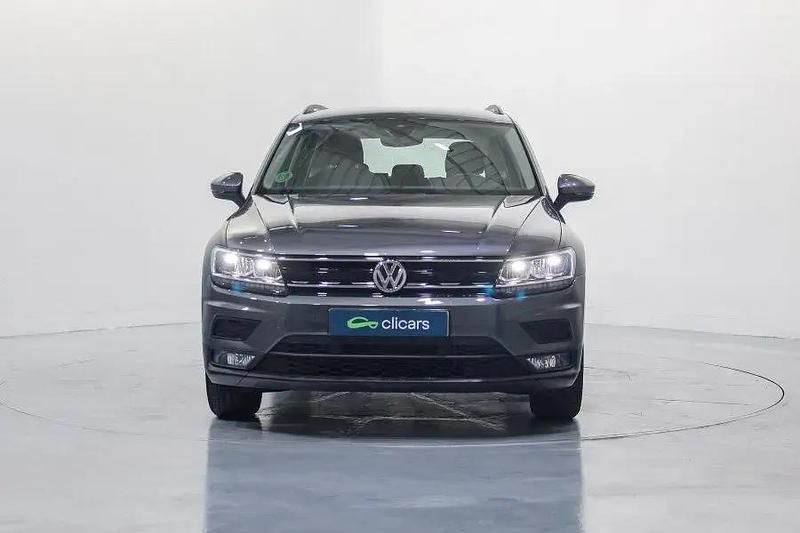 Usado VW Tiguan Edition 125 HP (91 kW) 2017 Cinzento SUV