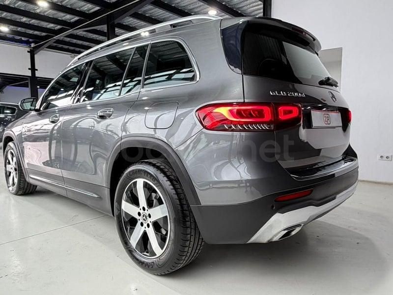 Usado Mercedes GLB200 150 CV (110 kW) 2021 Gris / plata SUV