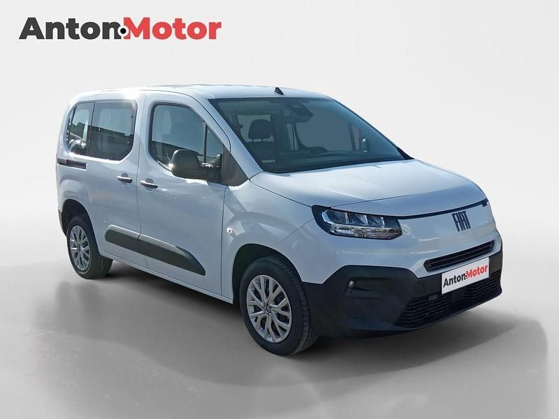 Nuevo Fiat Doblò 100 CV (73 kW) 2026 Blanco Monovolumen