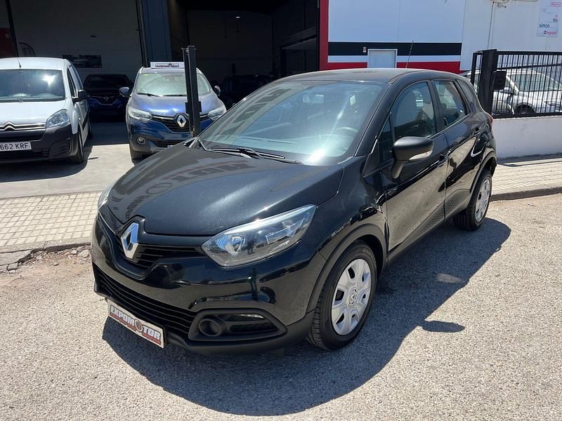 Negro Usado 2016 Renault Captur Life SUV | 9999 € - Imagen 1/4