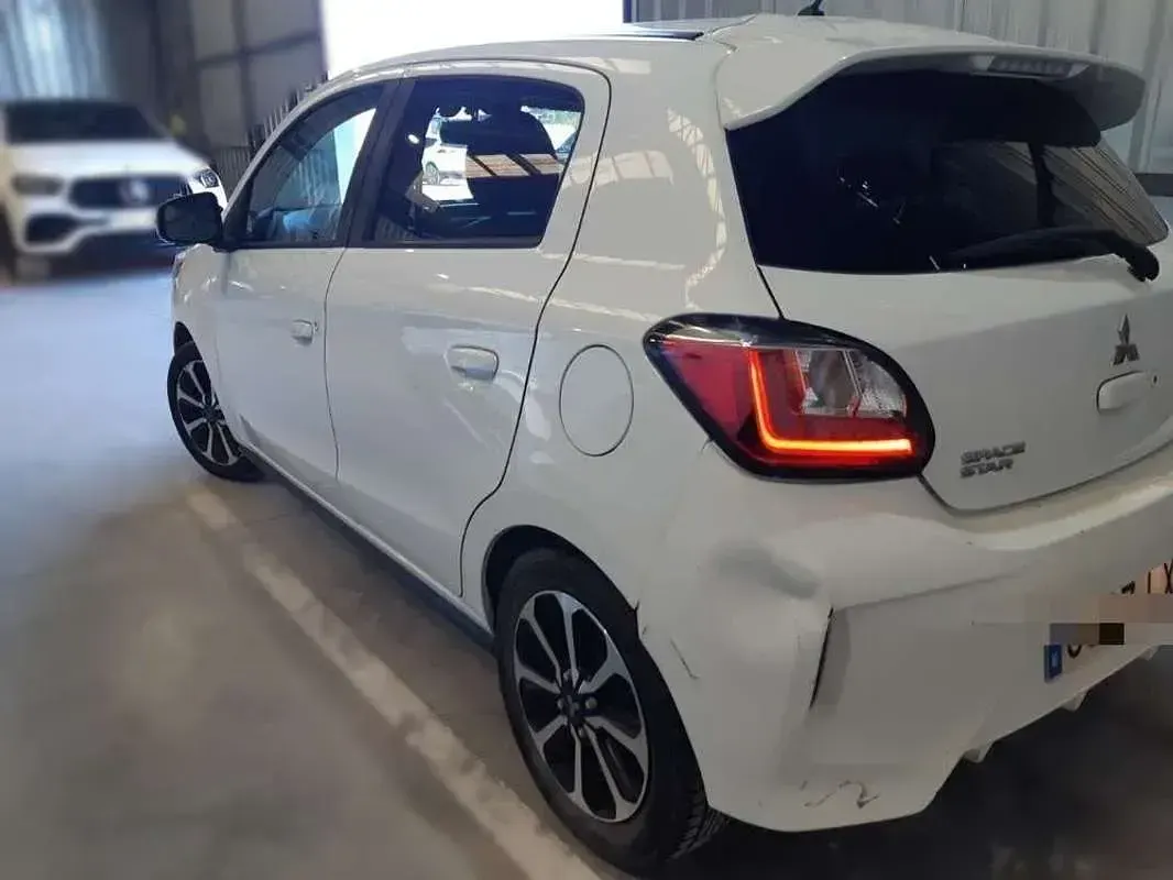 Usado Mitsubishi Space Star 71 CV (52 kW) 2022 Blanco Utilitario