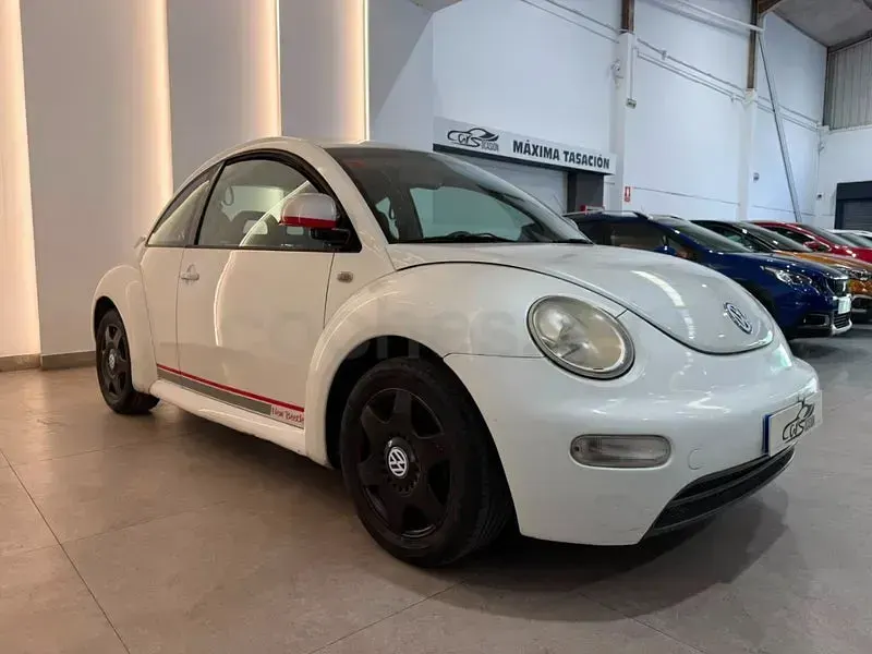 Usado VW New Beetle 115 CV (84 kW) 2009 Blanco Utilitario