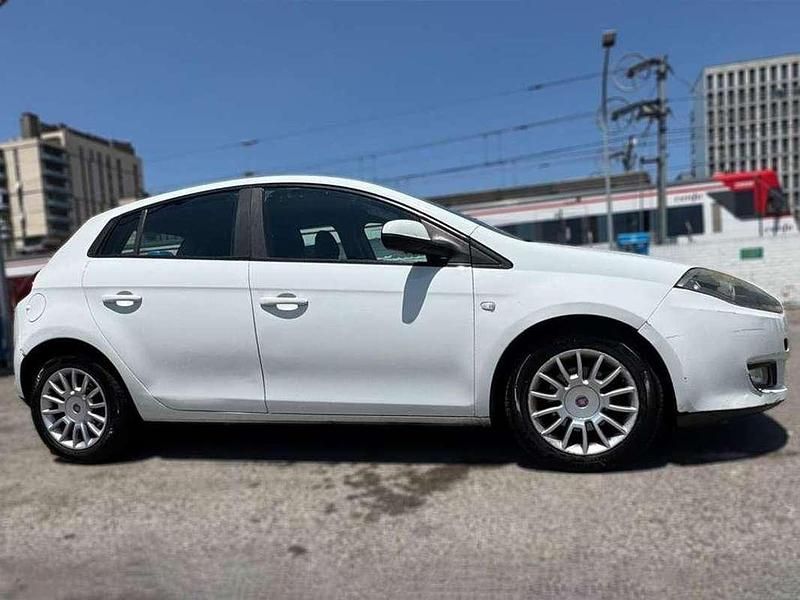 Usado Fiat Bravo Active 105 CV (77 kW) 2010 Blanco Utilitario