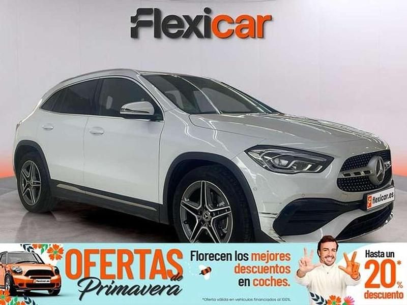 Usado Mercedes GLA200 150 CV (110 kW) 2021 Blanco SUV