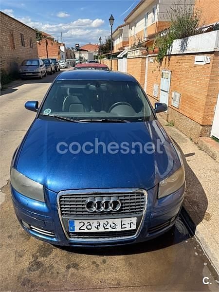 Azul Usado 2007 Audi A3 Ambiente Berlina | 1800 € (Super precio) - Imagen 1/4
