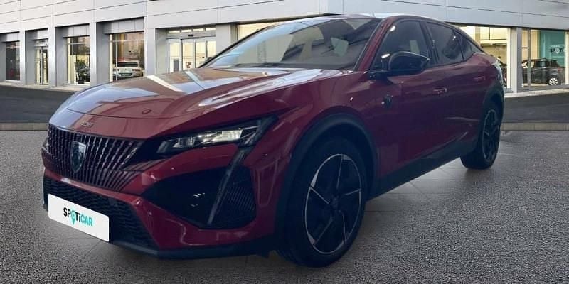 Usado Peugeot 408 GT GT 131 CV (96 kW) 2023 Rojo