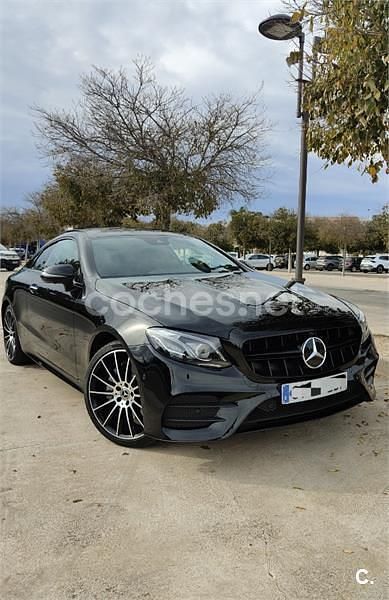 Negro Usado 2020 Mercedes E220 Coupe | 36.000 € (Buen precio) - Imagen 1/4