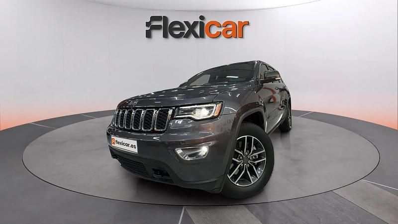Usado Jeep Grand Cherokee Overland 286 CV (210 kW) 2018 Gris SUV