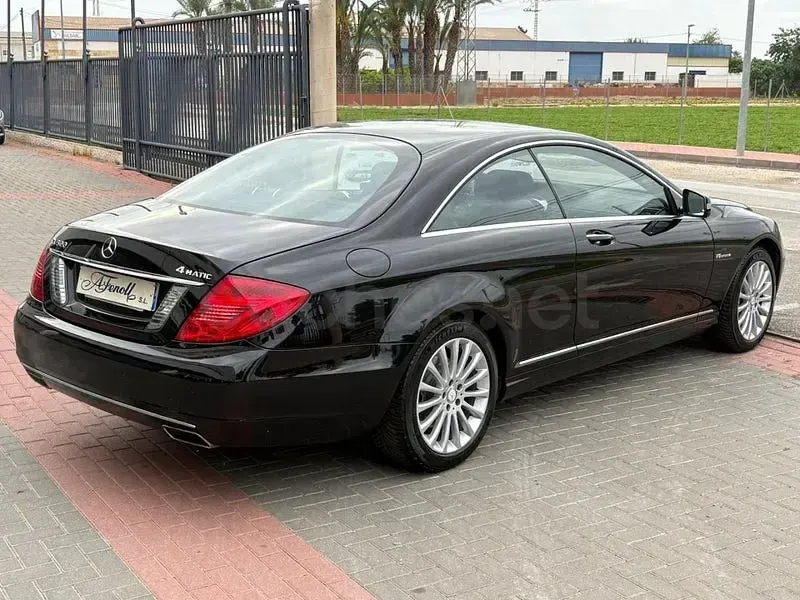 Usado Mercedes CL500 435 CV (319 kW) 2011 Negro Coupe