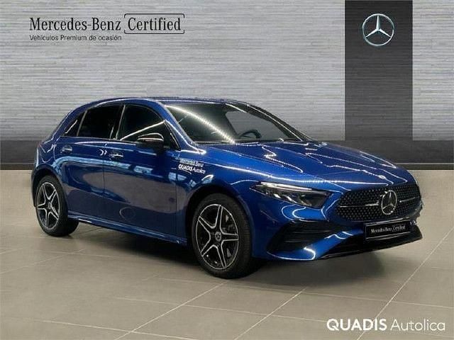 Usado Mercedes A250 218 CV (160 kW) 2025 Azul espectra