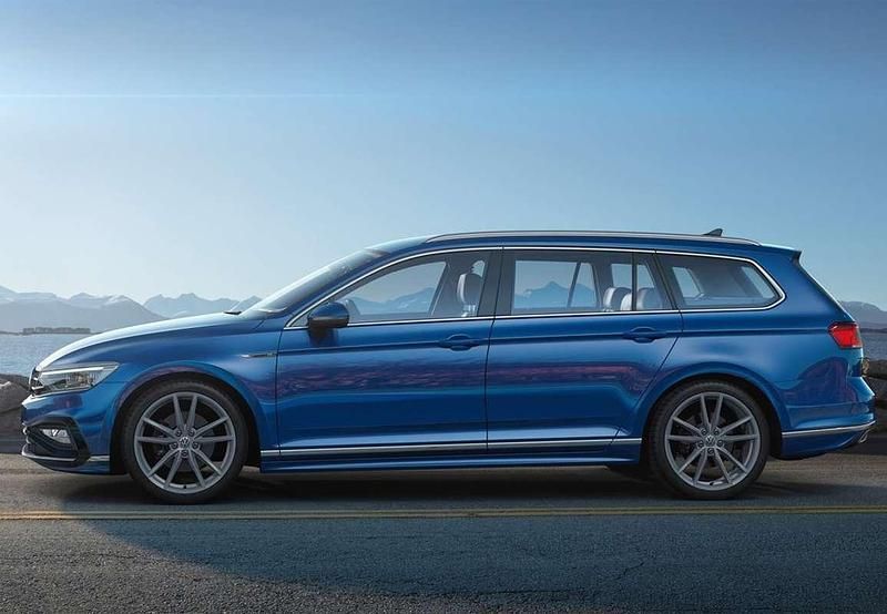 Usado VW Passat 122 CV (89 kW) 2022 Gris Familiar