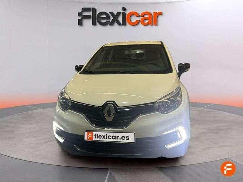 Usado Renault Captur Life 91 CV (66 kW) 2019 Beige SUV