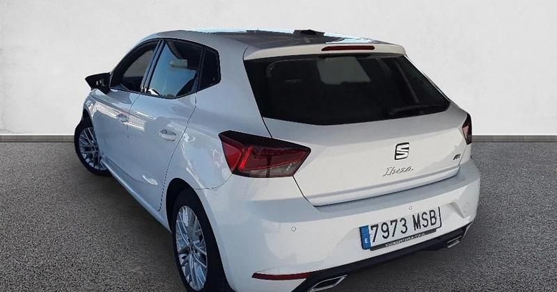 Usado Seat Ibiza FR 115 CV (84 kW) 2024 Utilitario