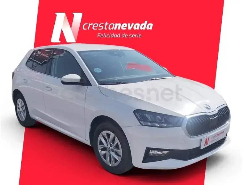 Usado Skoda Fabia Selection 95 CV (69 kW) 2024 Blanco Utilitario