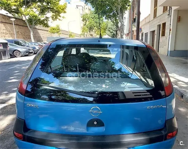 Usado Opel Corsa Elegance 90 CV (66 kW) 2001 Azul Utilitario