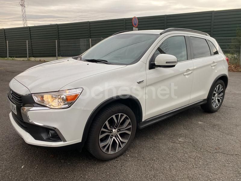 Usado Mitsubishi ASX Motion 114 CV (83 kW) 2017 Blanco SUV