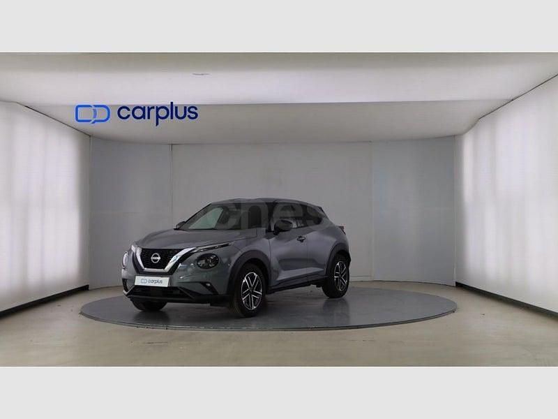 Usado Nissan Juke N-Connecta 114 CV (83 kW) 2025 Katana grey metalizado SUV