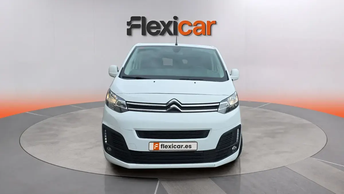 Usado Citroën Spacetourer Feel 120 CV (88 kW) 2019 Blanco Monovolumen