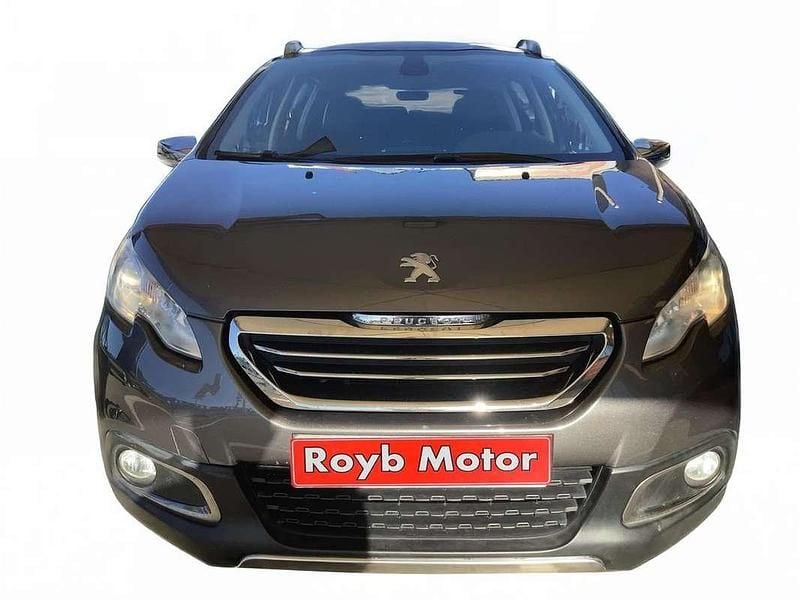 Usado Peugeot 2008 Allure 99 CV (72 kW) 2016 Gris SUV