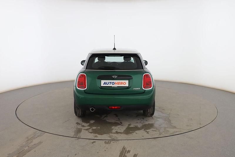Usado Mini Cooper 136 CV (100 kW) 2020 Verde Utilitario