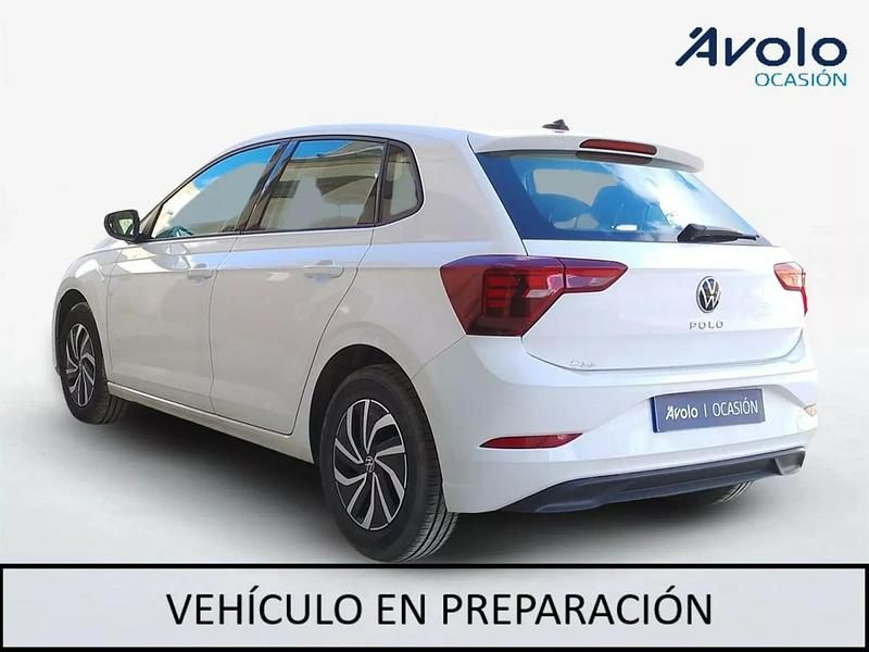 Usado VW Polo Life 95 CV (69 kW) 2022 Utilitario