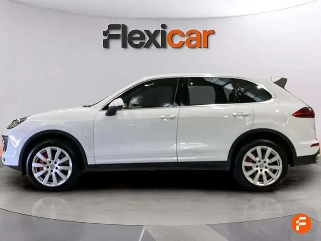 Usado Porsche Cayenne 519 CV (381 kW) 2015 Blanco SUV