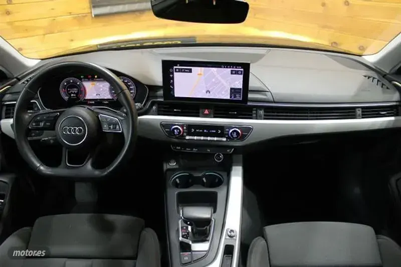 Usado Audi A4 Advanced Plus 163 CV (119 kW) 2020 Negro Familiar