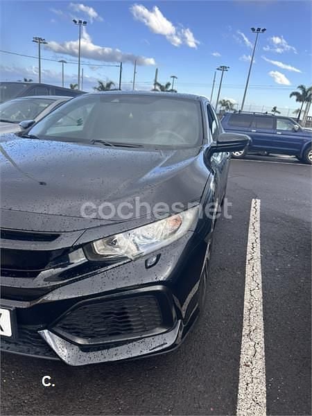 Usado Honda Civic Comfort 120 CV (88 kW) 2018 Negro Berlina